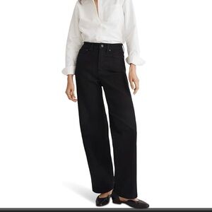 Madewell Perfect Vintage Wide leg in 32r, washed black. EUC!